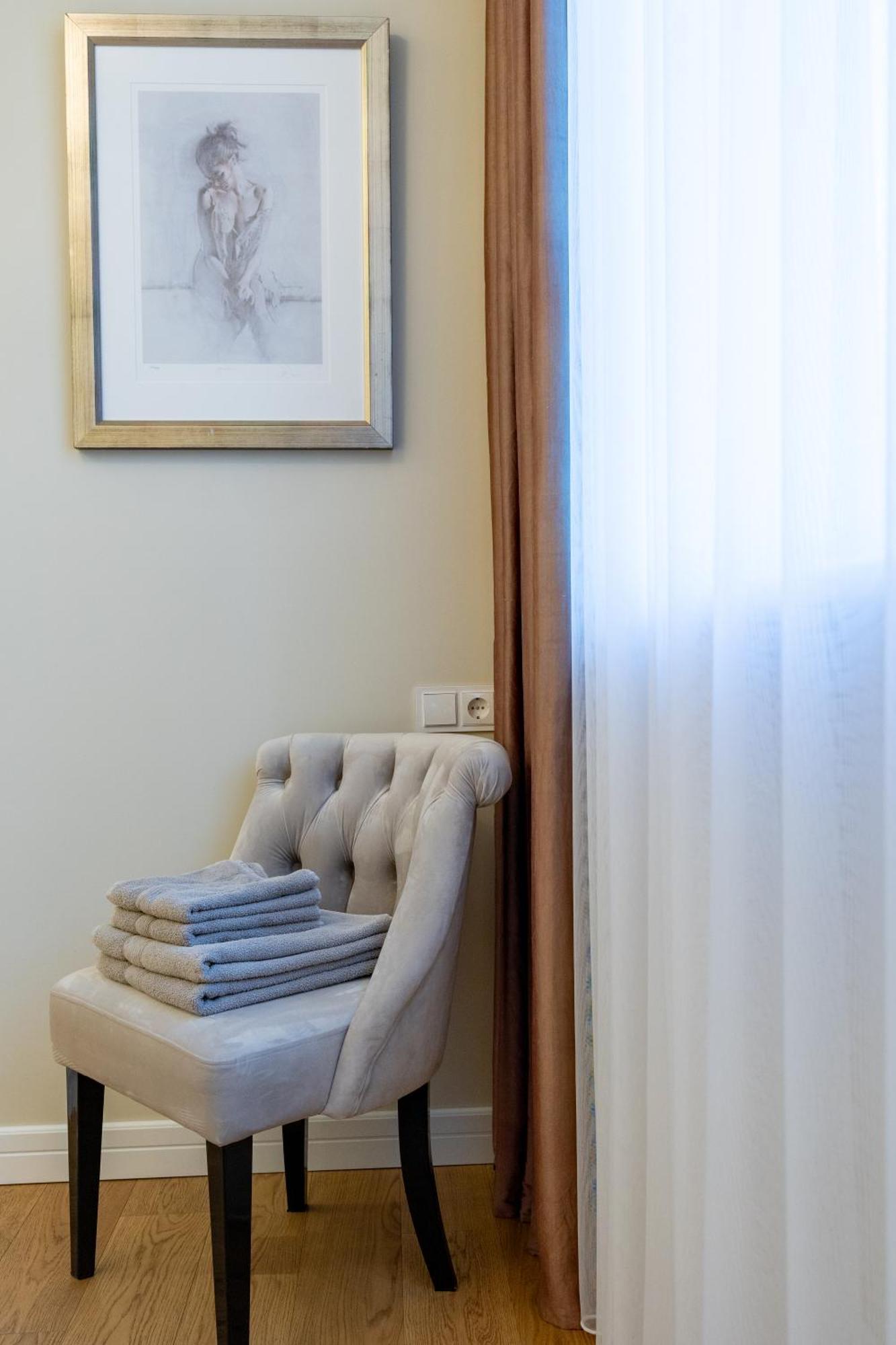 Luxury Central Apartment In Putvinskio Street Kaunas Buitenkant foto