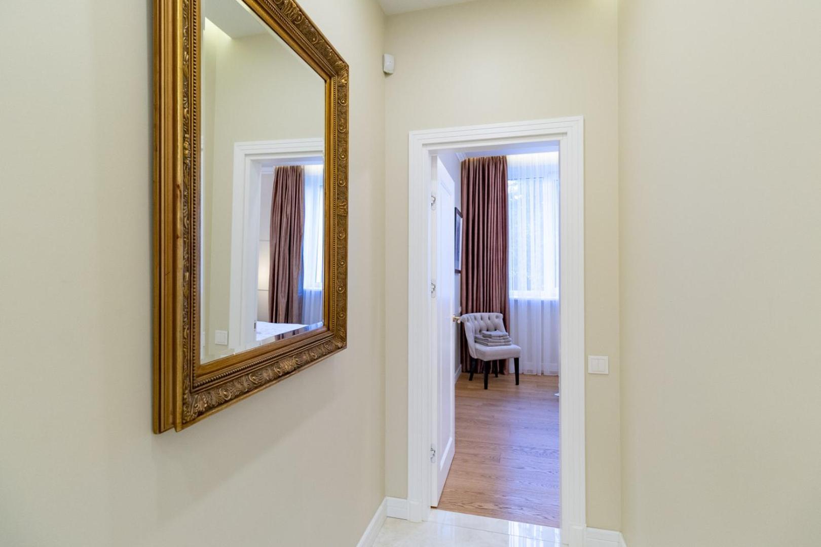 Luxury Central Apartment In Putvinskio Street Kaunas Buitenkant foto